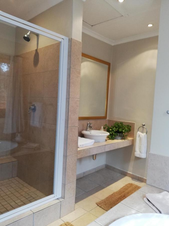 Mahogany Villa Guesthouse - Solar 巴利托 外观 照片
